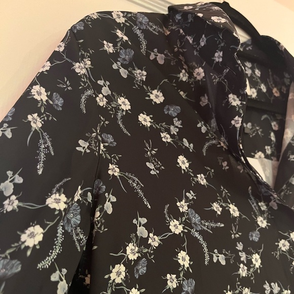 Frank and oak flower print button down shirt - Picture 2 of 9